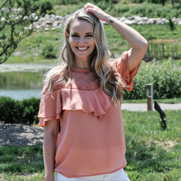 Lace Yoke Blouse - Picture 4 of 6